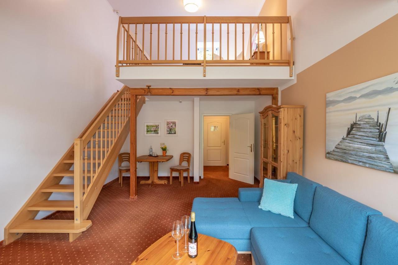 Seehotel Lindenhof リヘン エクステリア 写真
