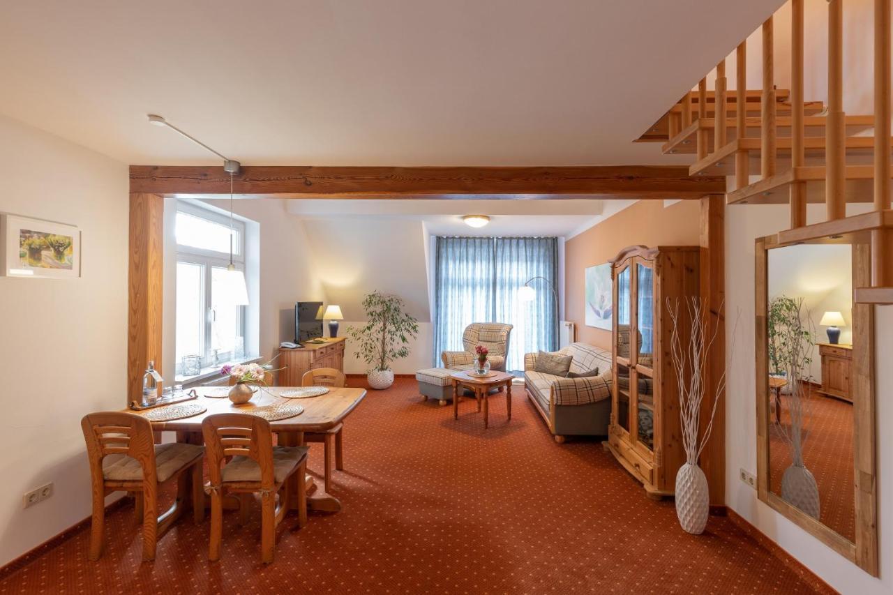 Seehotel Lindenhof リヘン エクステリア 写真